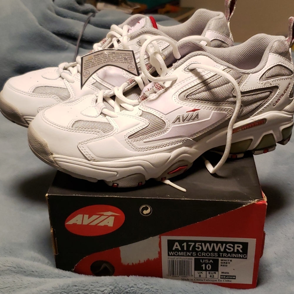 Avia cross trainers